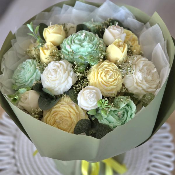 Sveču pušķis bez aromāta