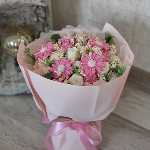 sveču pušķis bez aromāta